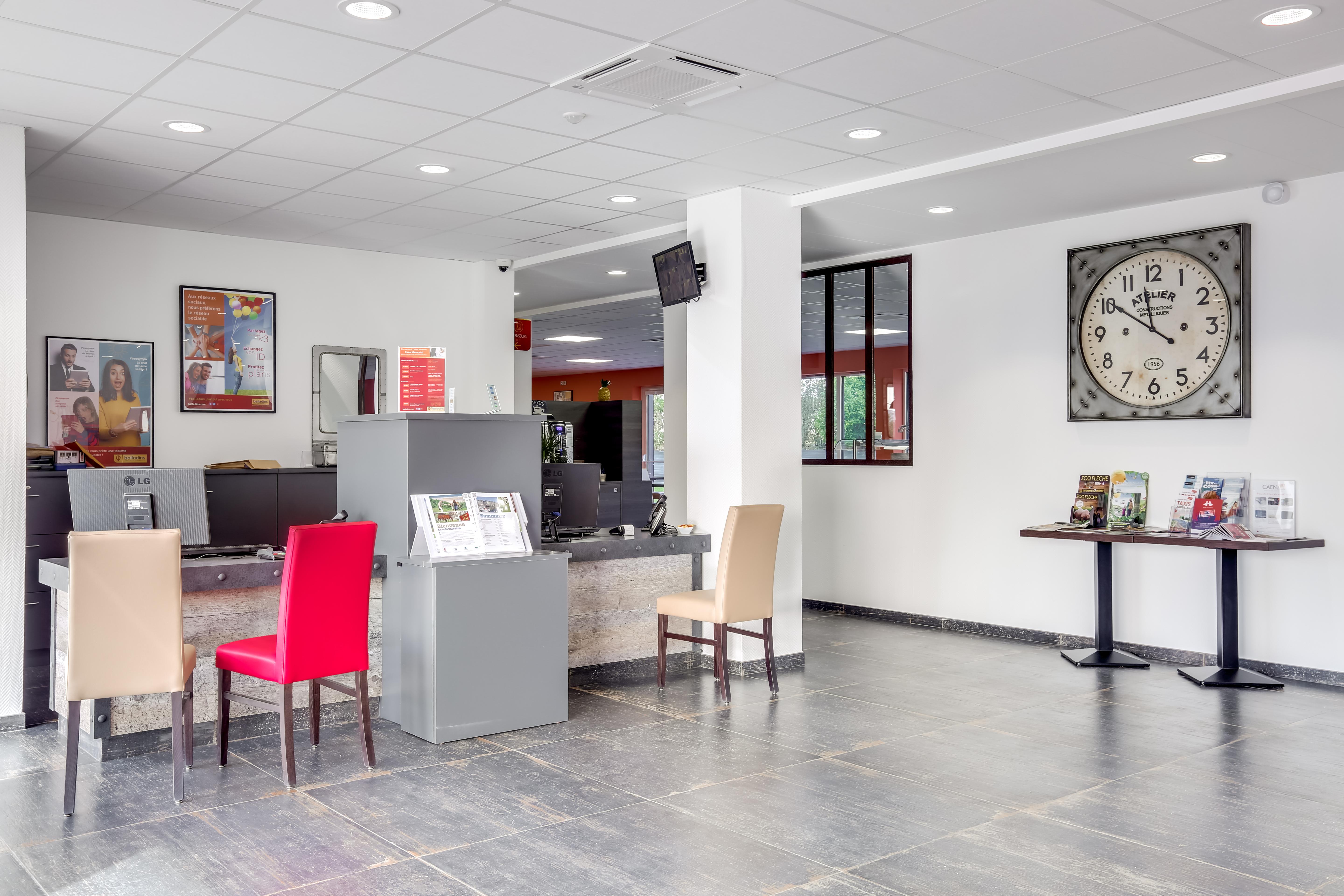 B&B Hotel Caen Memorial Saint-Contest Экстерьер фото