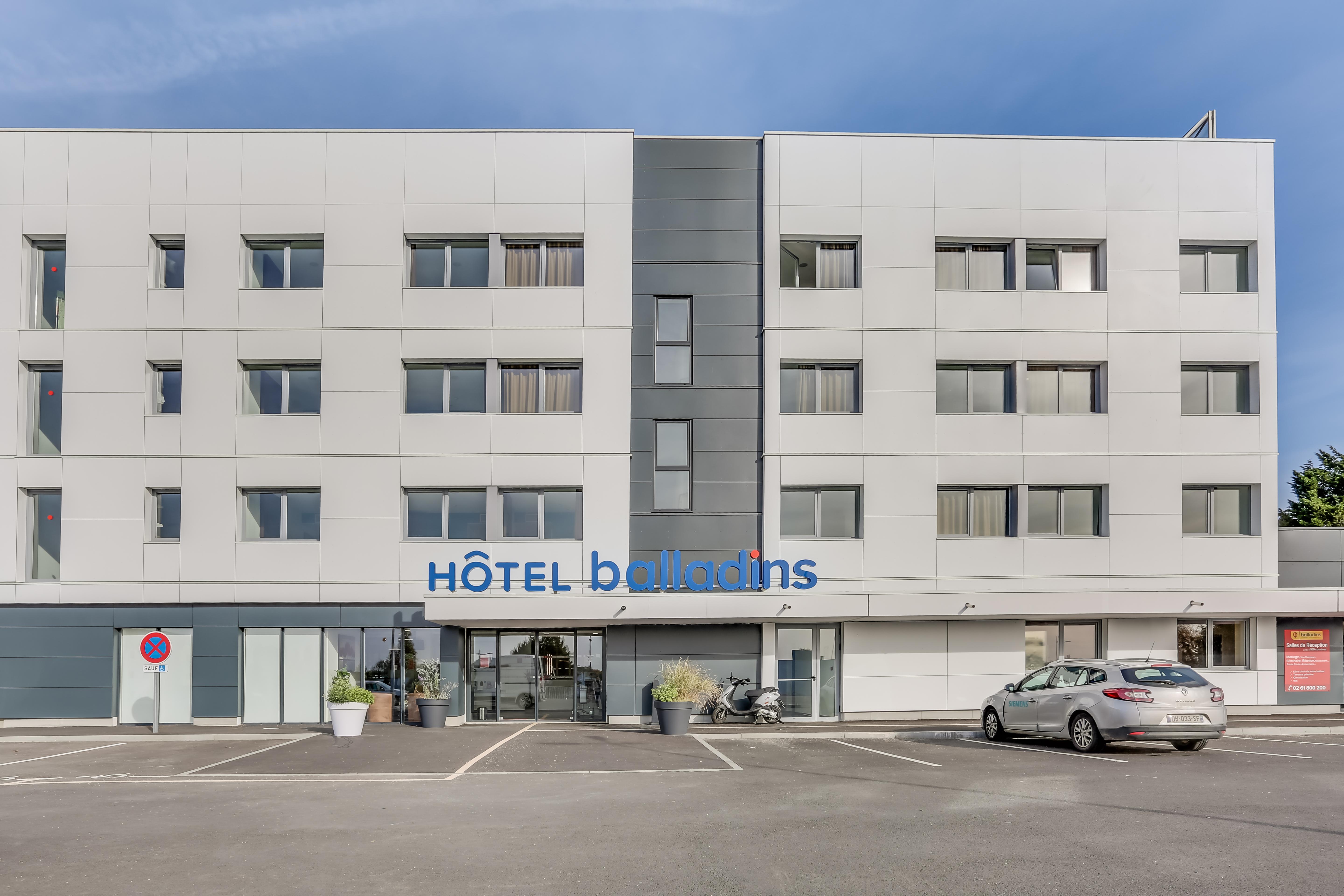 B&B Hotel Caen Memorial Saint-Contest Экстерьер фото