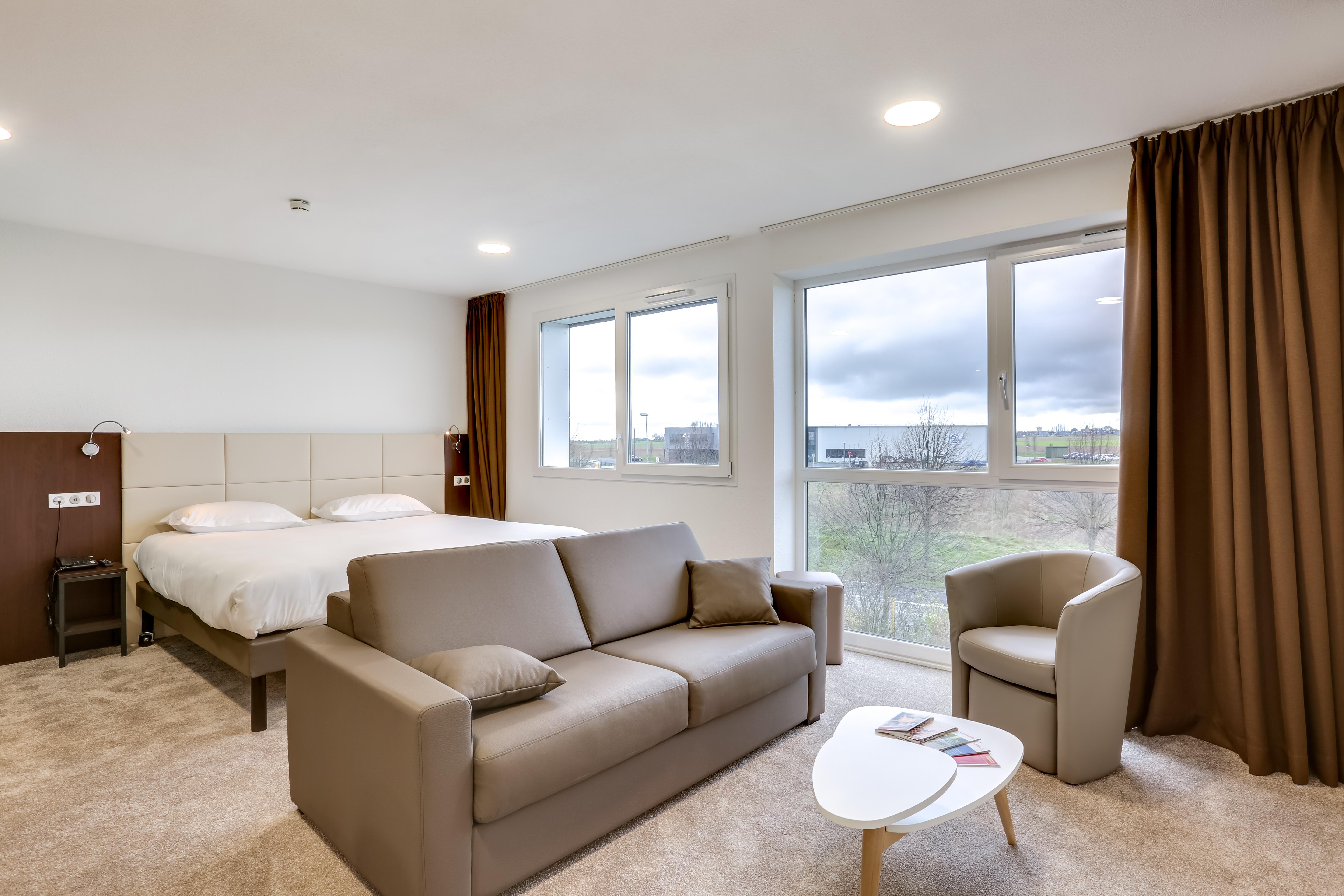 B&B Hotel Caen Memorial Saint-Contest Экстерьер фото