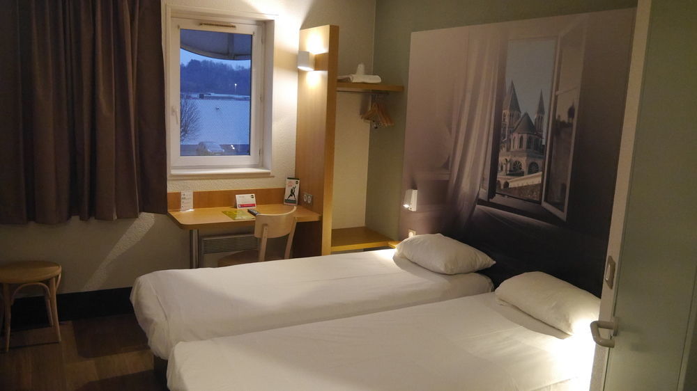 B&B Hotel Caen Memorial Saint-Contest Экстерьер фото